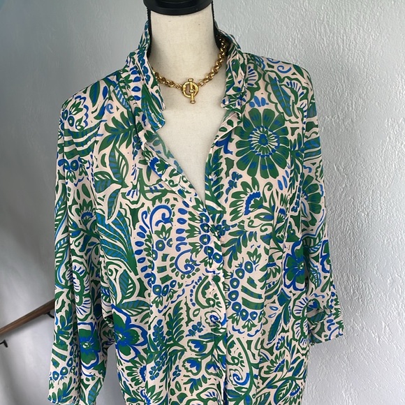 Flying Tomato Retro Style Green and Blue Leaf Print Blouse‎ Large Flowy Sleeves - Picture 4 of 6